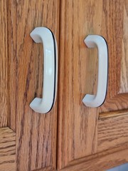 Lot of 8 Mid Century Modern Cream w/Brown Stripe Ceramic Porcelain Cabinet Pulls